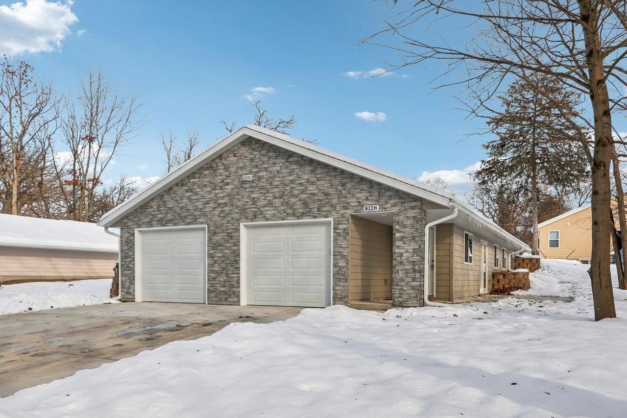 8128 Truman Ct, Burlington, WI 53105