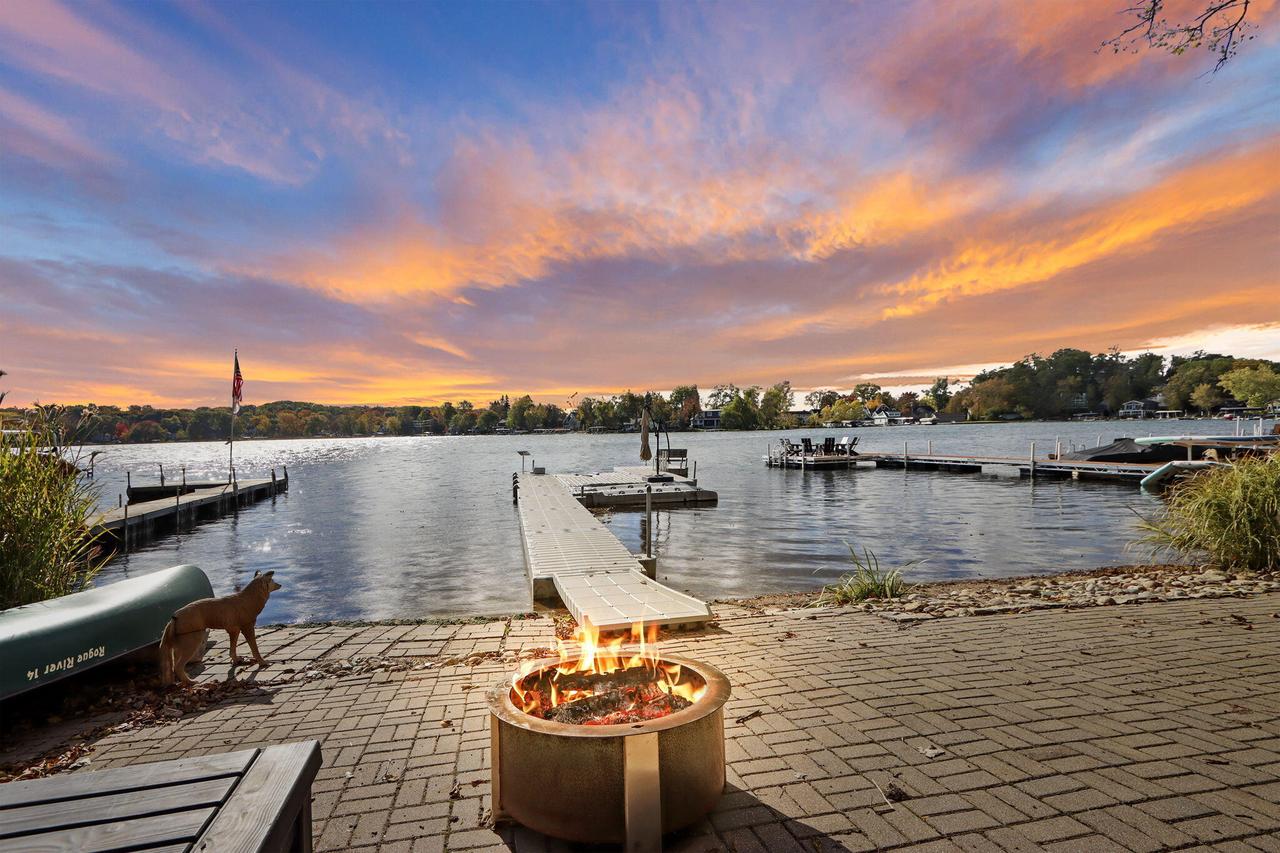 353 Indian Point, Twin Lakes, WI 53181