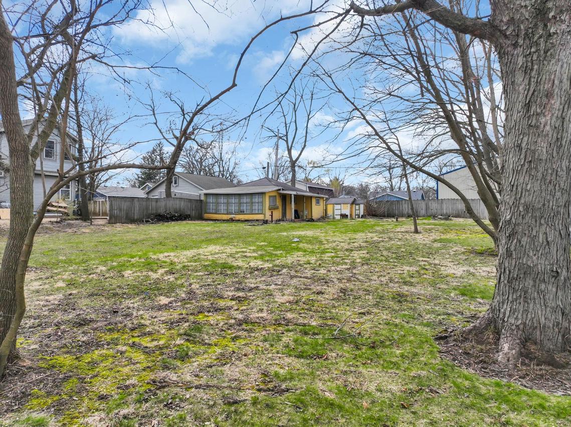 4107 Pleasant St, Delavan, WI 53115