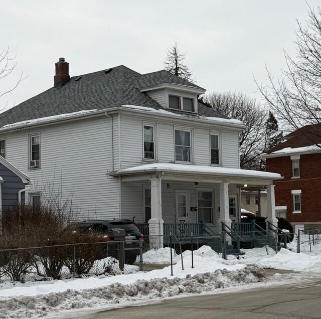 1813 Clayton Ave, Racine, WI 53404