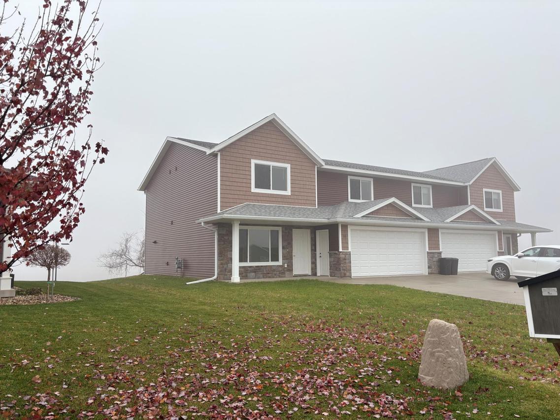 133 Sunflower St, Westby, WI 54667