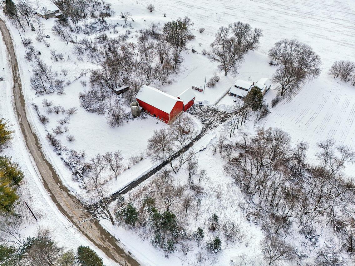 6273 Pleasant Hill, Trenton, WI 53095