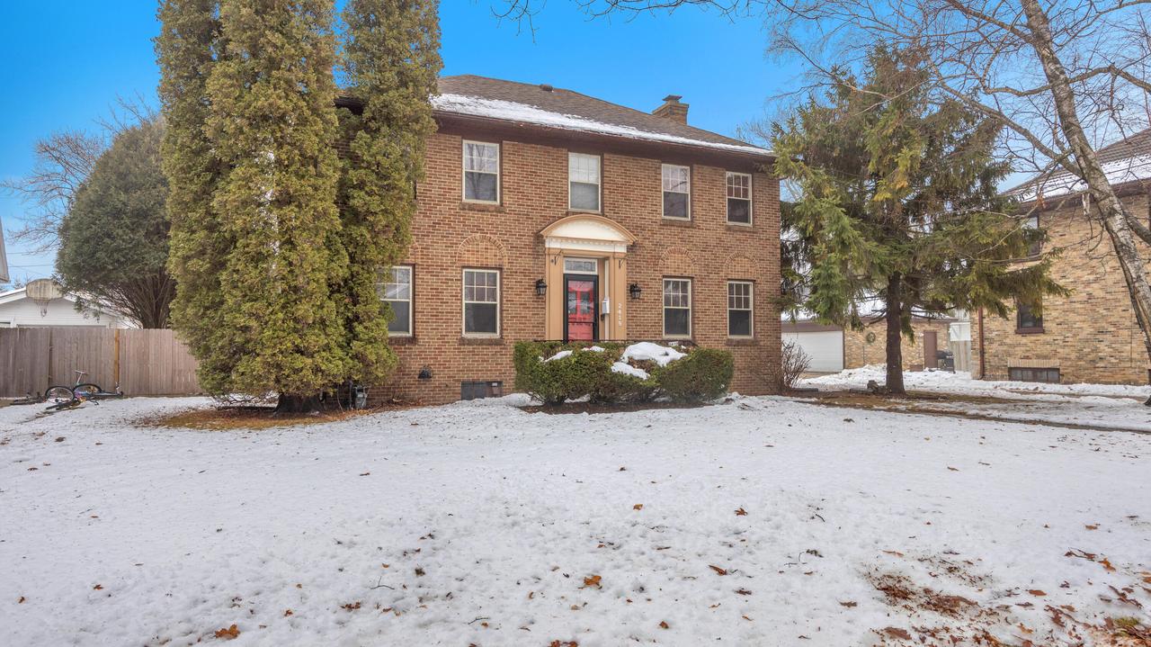 2419 N 9 Th St, Sheboygan, WI 53083