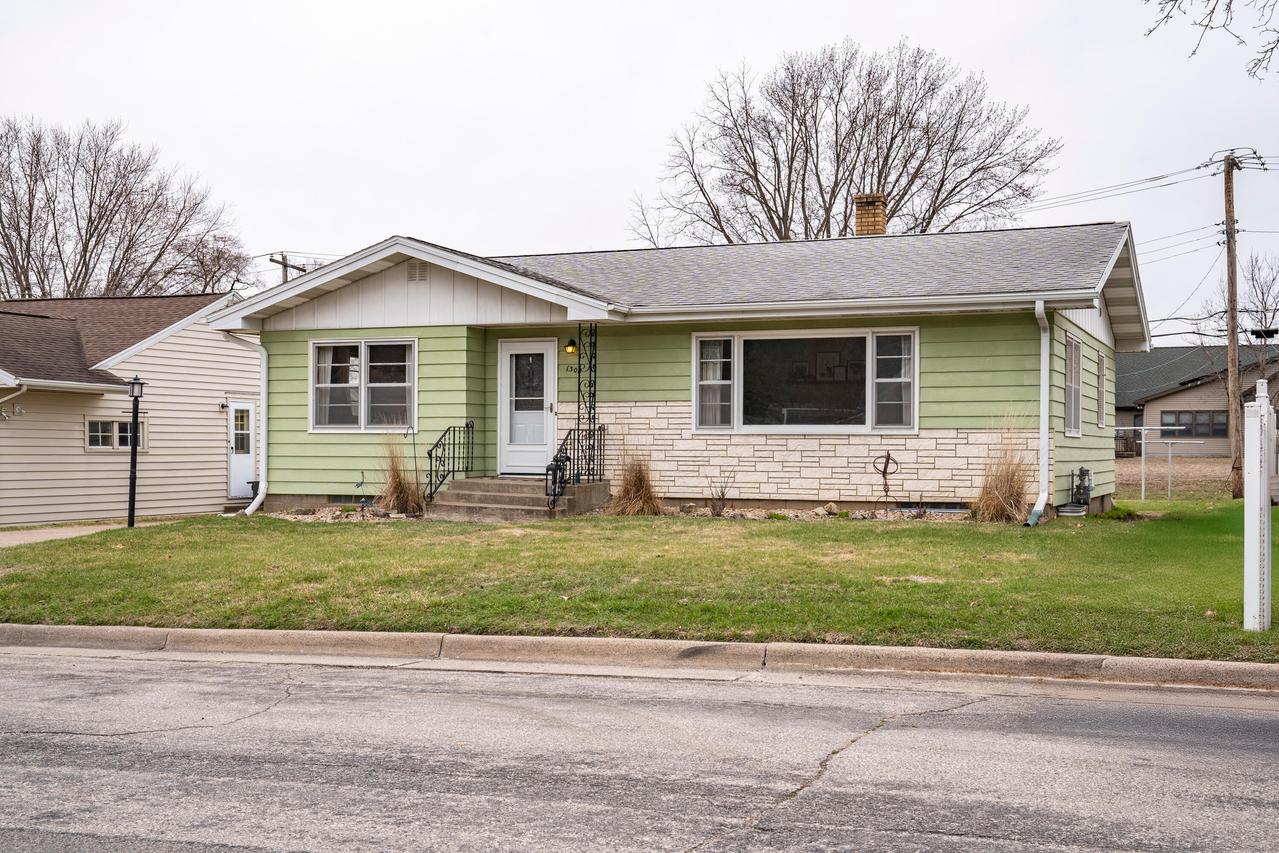 1308 29th St, La Crosse, WI 54601