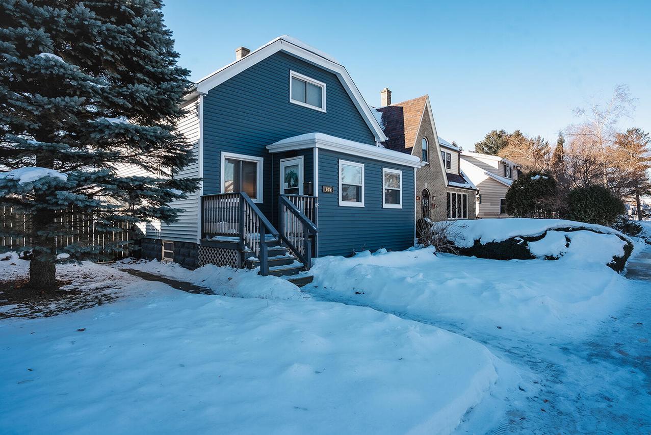 605 Montana Ave, South Milwaukee, WI 53172