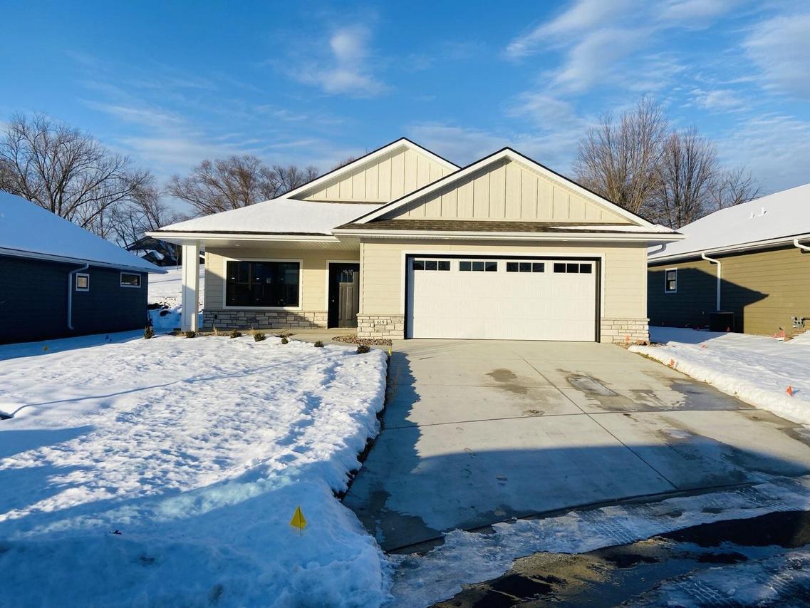 619 Johnson Pl, Onalaska, WI 54650