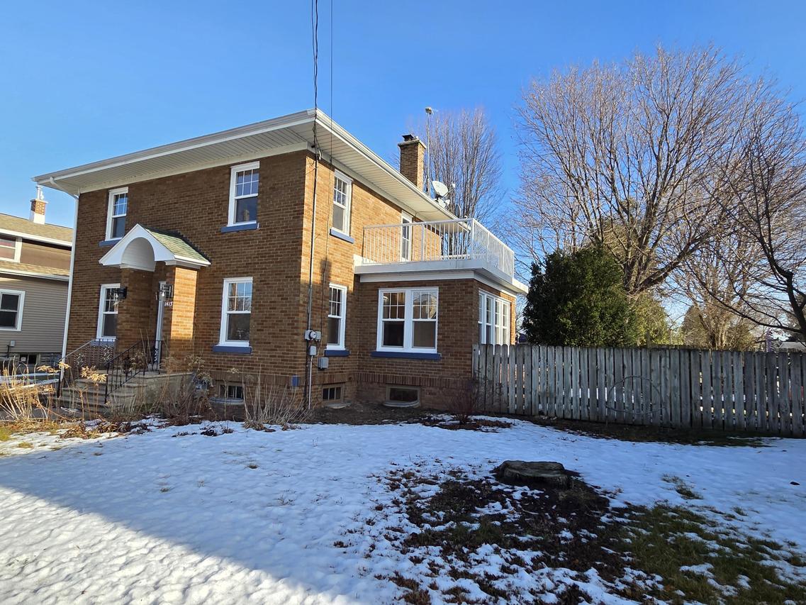 1415 Glenwood St, Two Rivers, WI 54241