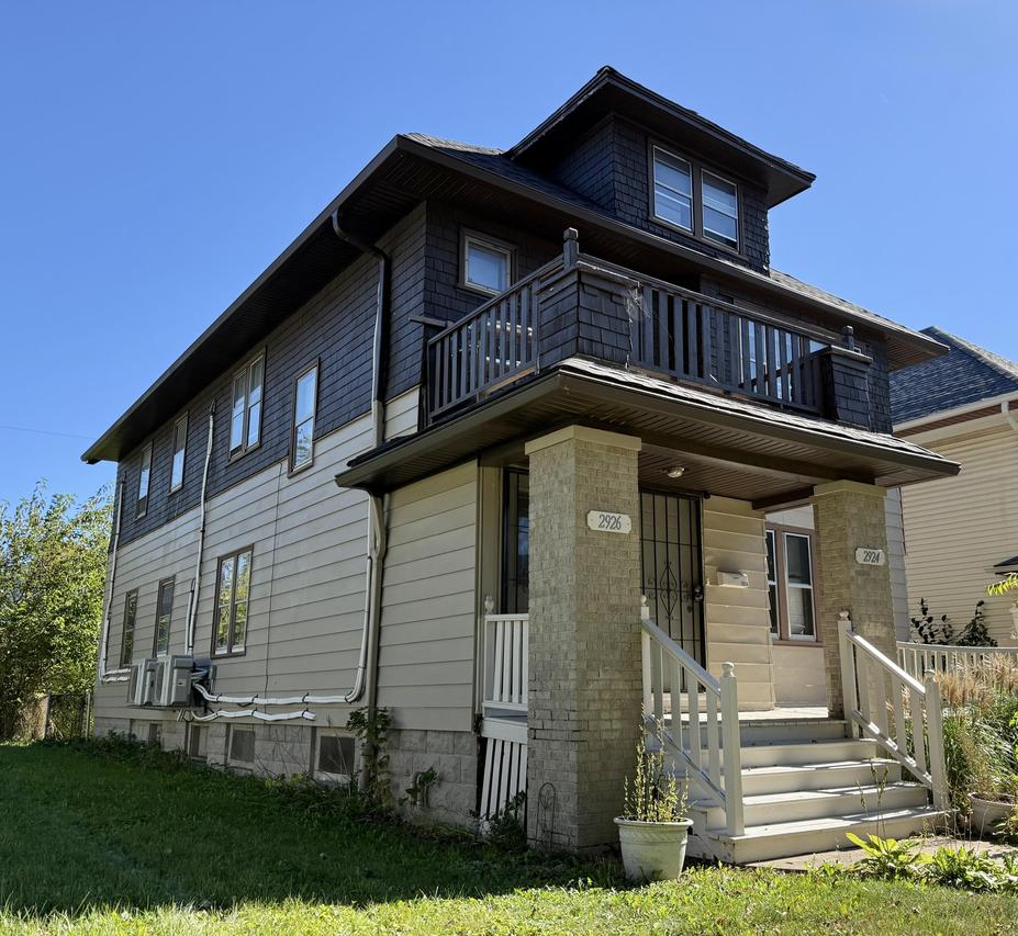 2924 N 48th St, Milwaukee, WI 53210