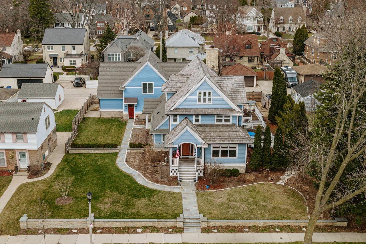 802 E Silver Spring, Whitefish Bay, WI 53217