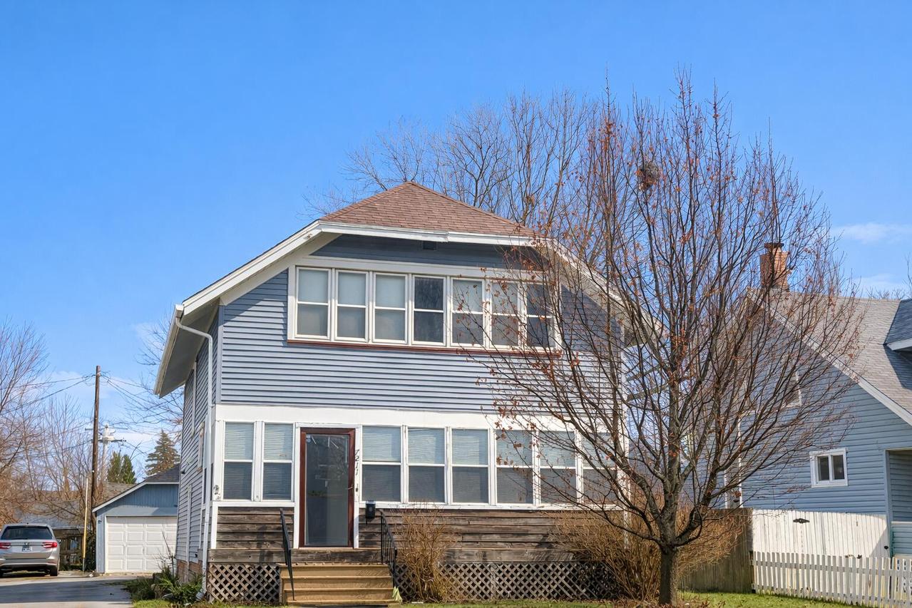 7211 18th Ave, Kenosha, WI 53143