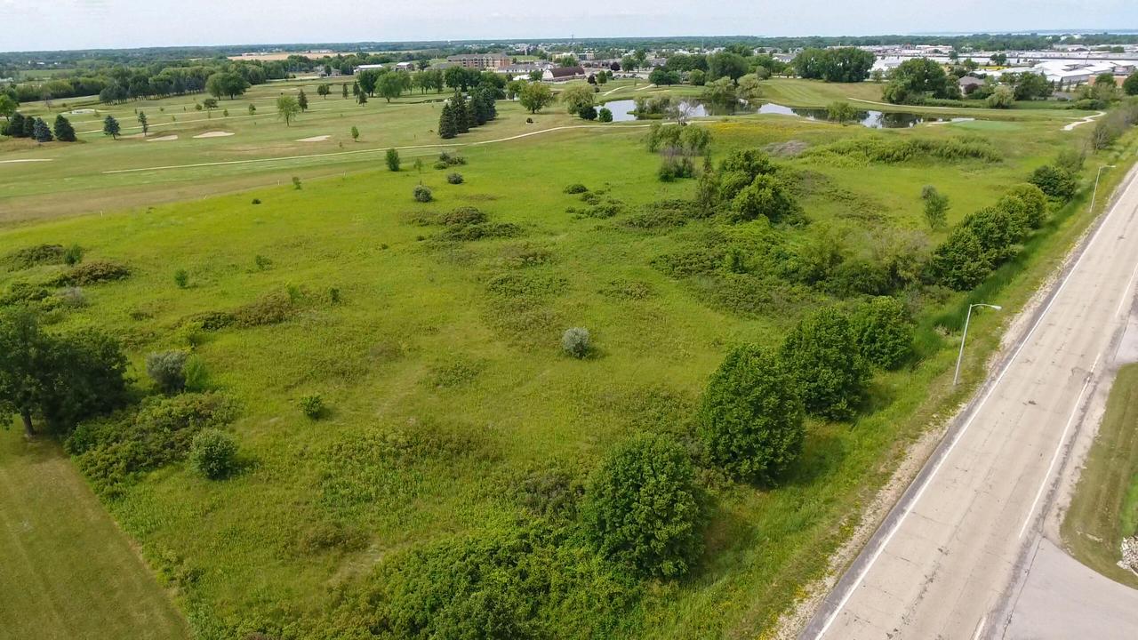 Lt0 Trowbridge Dr, Fond Du Lac, WI 54937