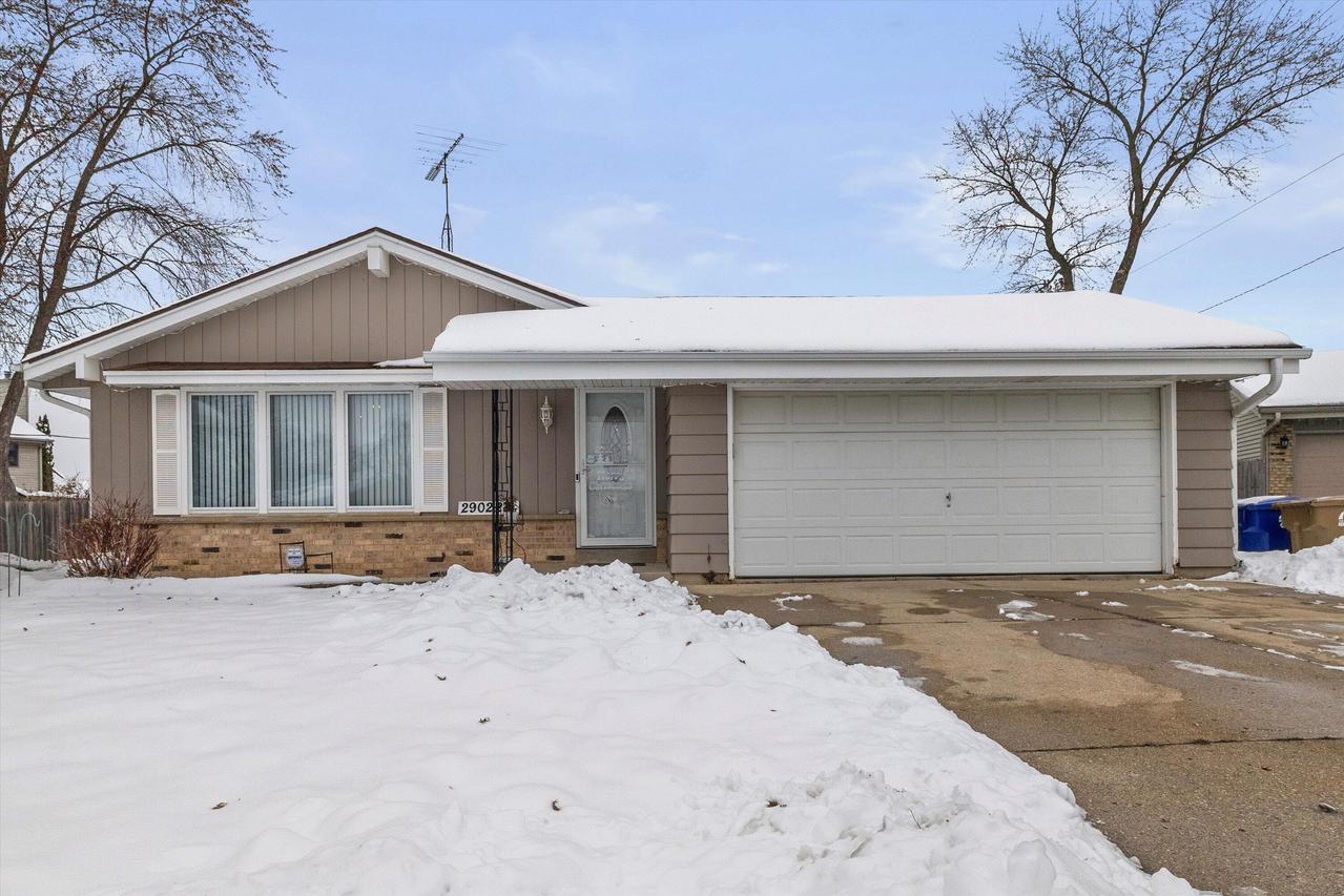 2902 23rd St, Kenosha, WI 53140
