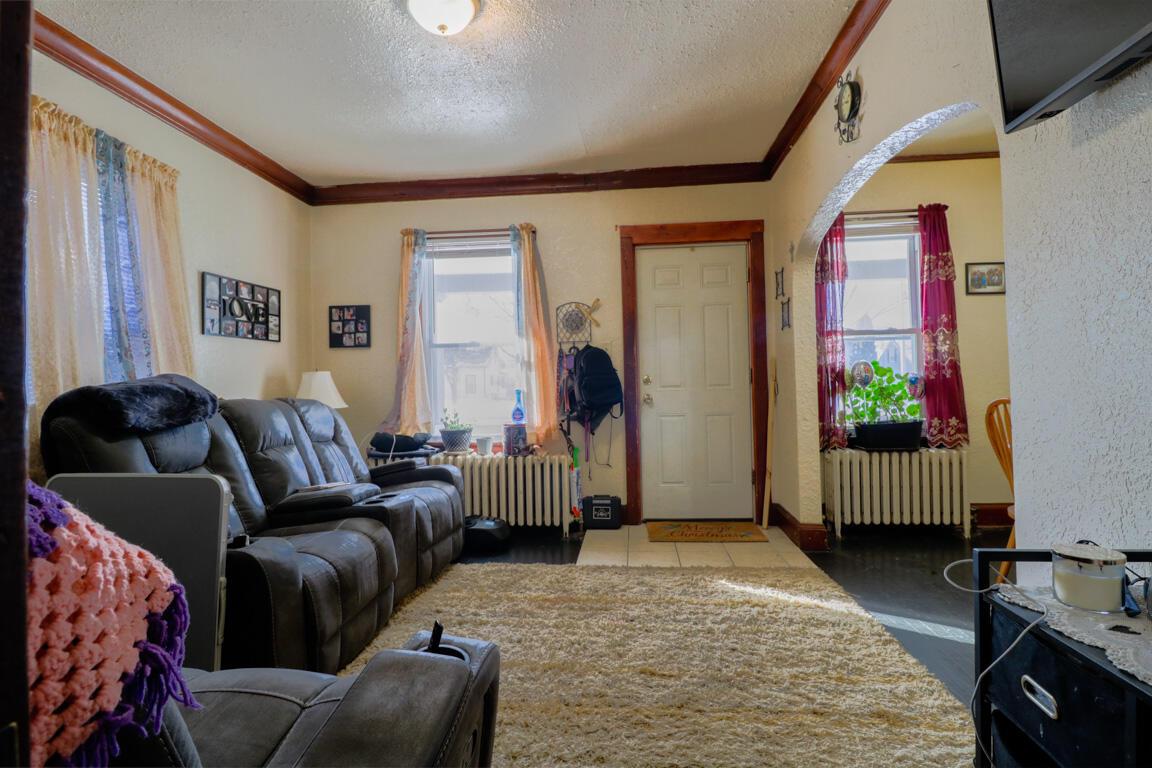 3852 N 76th St, Milwaukee, WI 53222