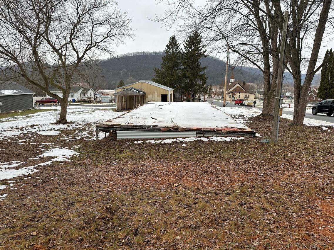 201 La Follette St, Coon Valley, WI 54623