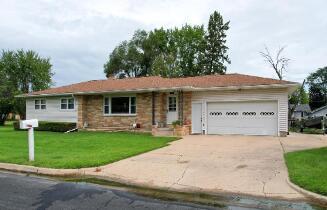 505 Circle St, Tomah, WI 54650