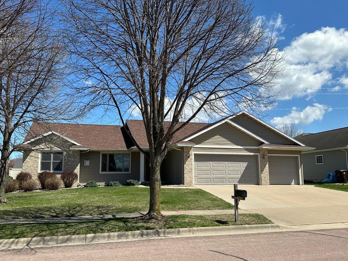 1545 Birka Ln, Onalaska, WI 54650