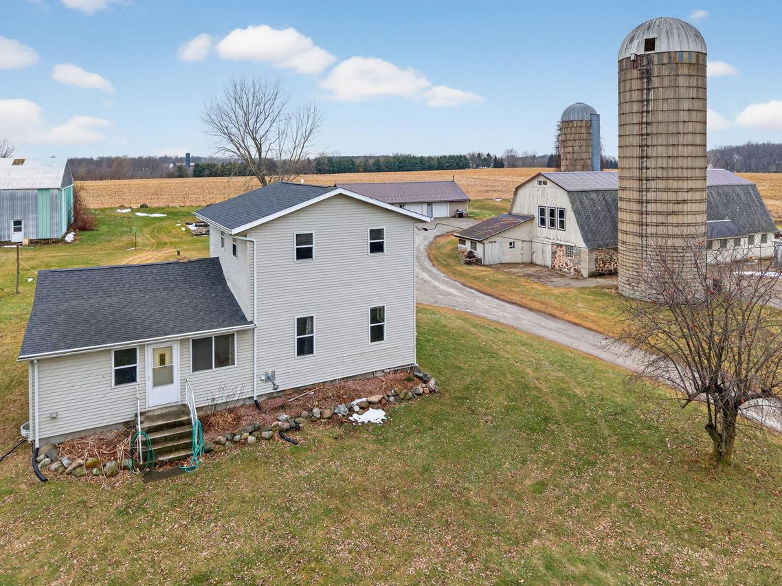 N8381 County Road D -, Watertown, WI 53094