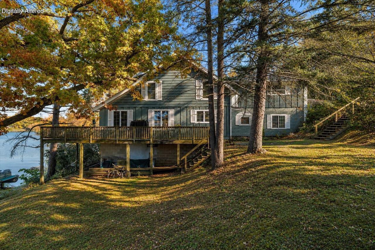 N53W34956 Road B -, Oconomowoc, WI 53069