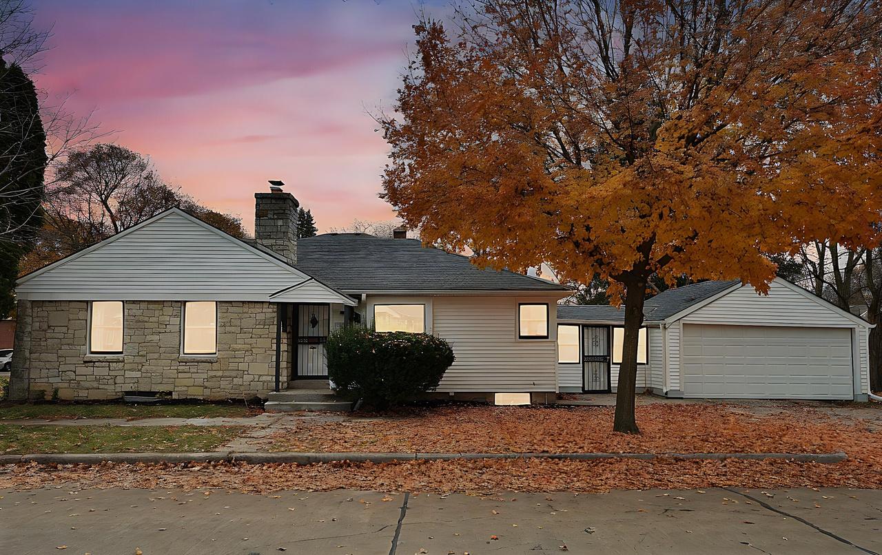 5880 N 29th St, Milwaukee, WI 53209