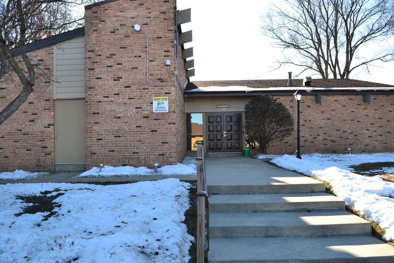 8747 N 72nd St #3, Milwaukee, WI 53223