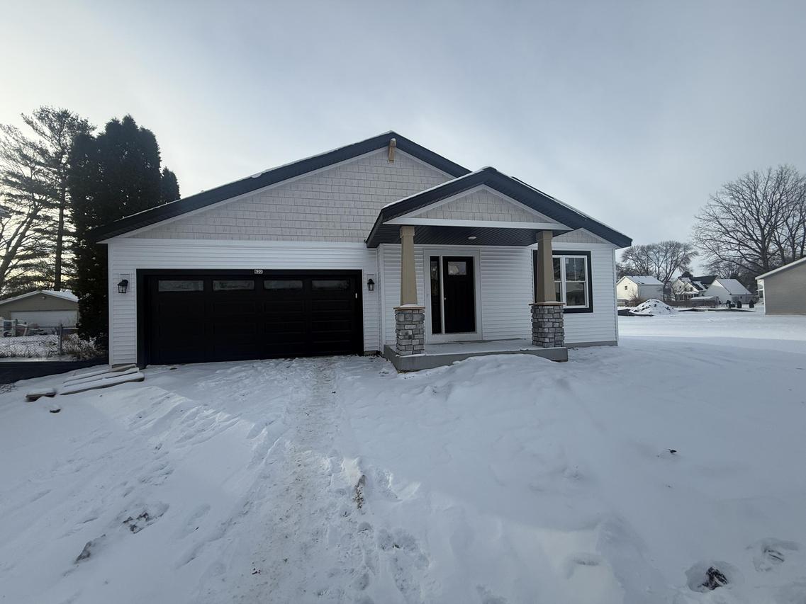 622 Maple St, Fort Atkinson, WI 53538