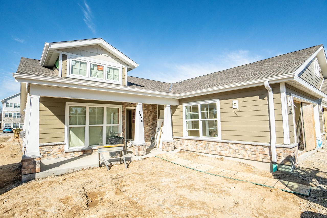 1126 Harbor Ave, West Bend, WI 53095