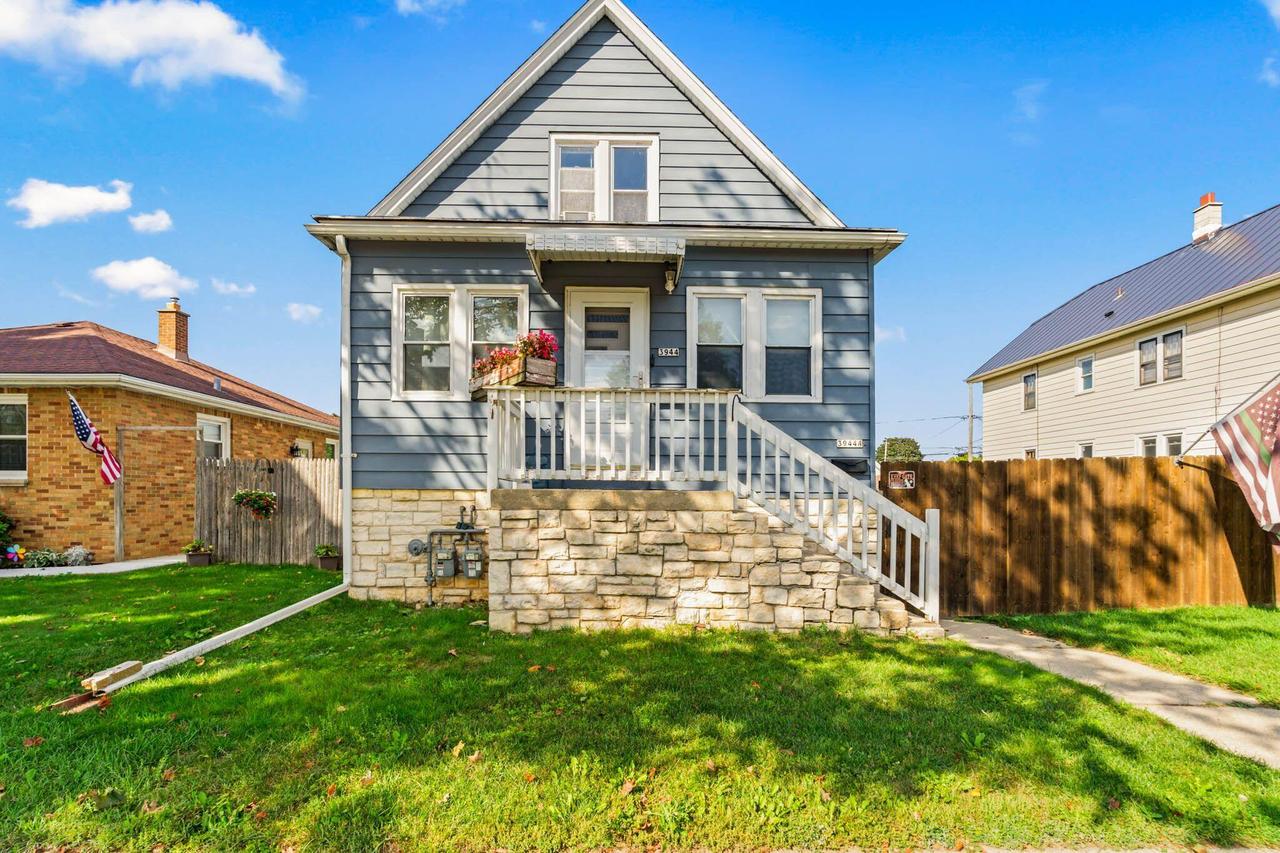 3944 E Layton Ave #3944A, Cudahy, WI 53110