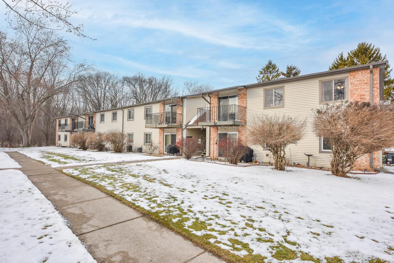 N115W17113 Armada Dr #12, Germantown, WI 53022