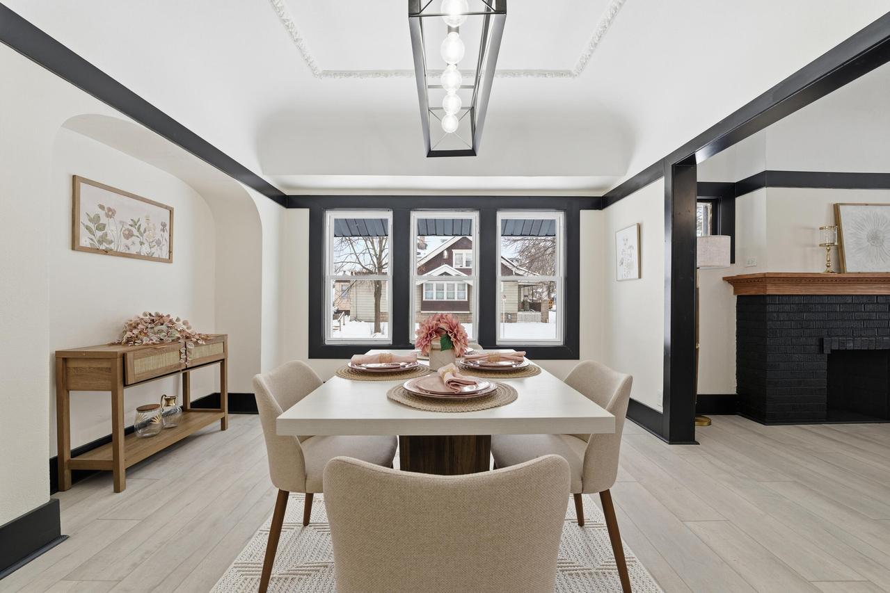 2804 N 38th St, Milwaukee, WI 53210