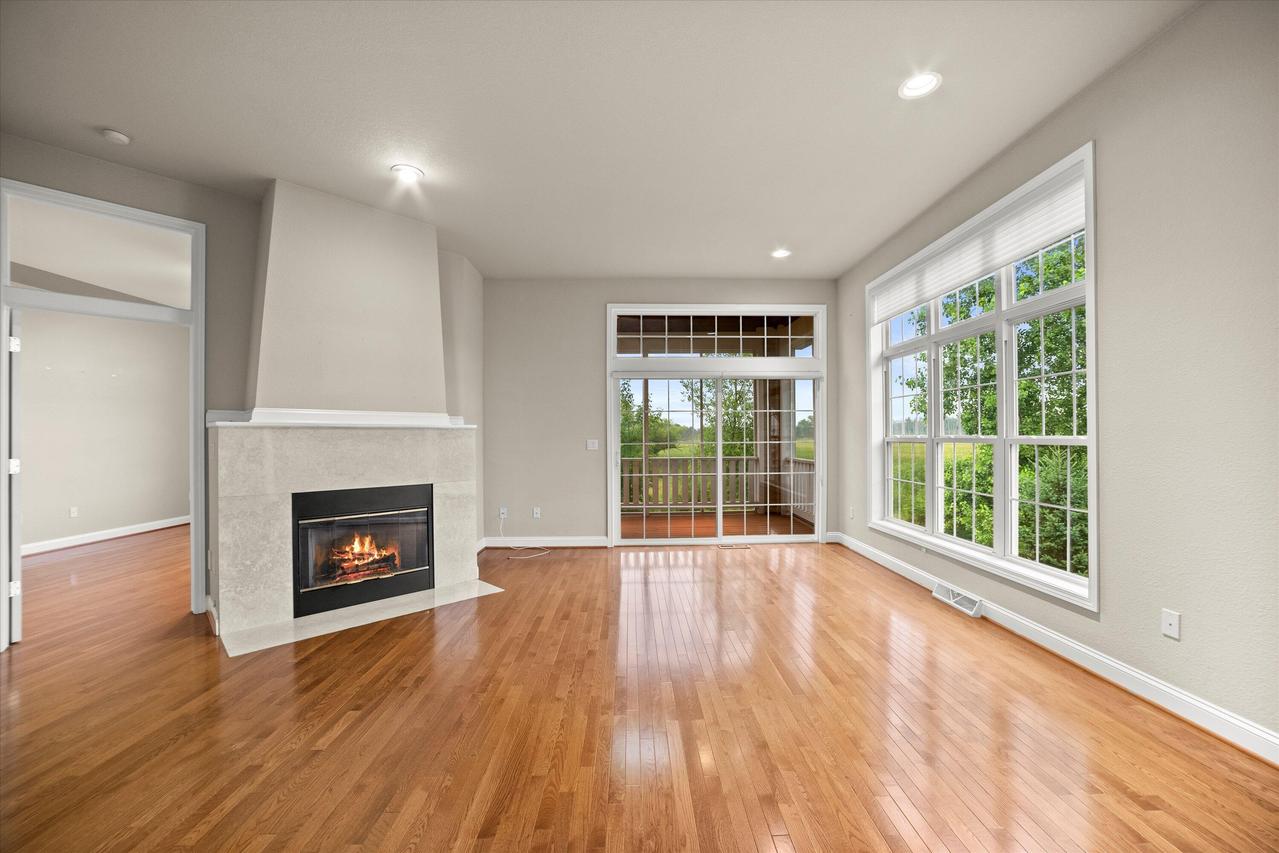 N59W17728 Meadow Ct, Menomonee Falls, WI 53051