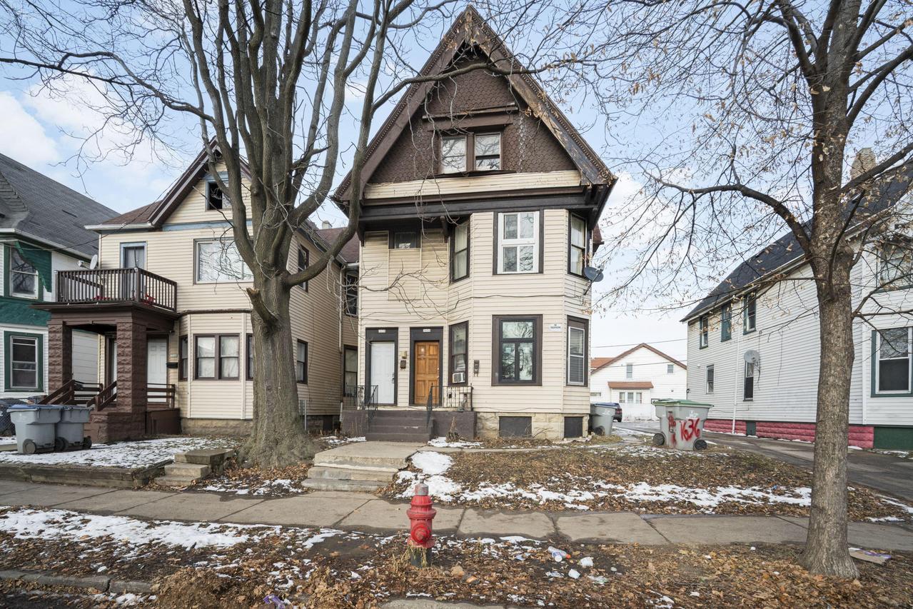 1636 W Mineral St #1638, Milwaukee, WI 53204