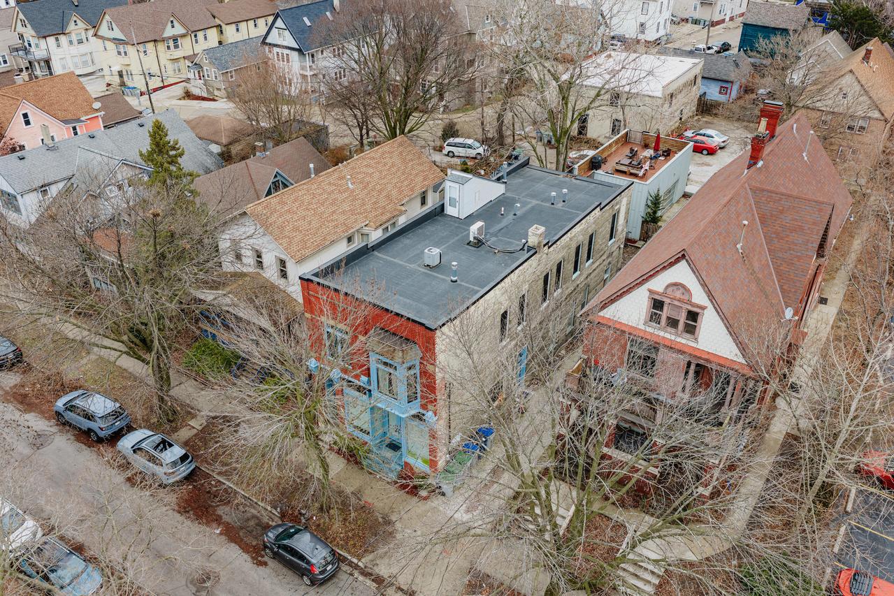 1728 N Franklin Pl #1730, Milwaukee, WI 53202