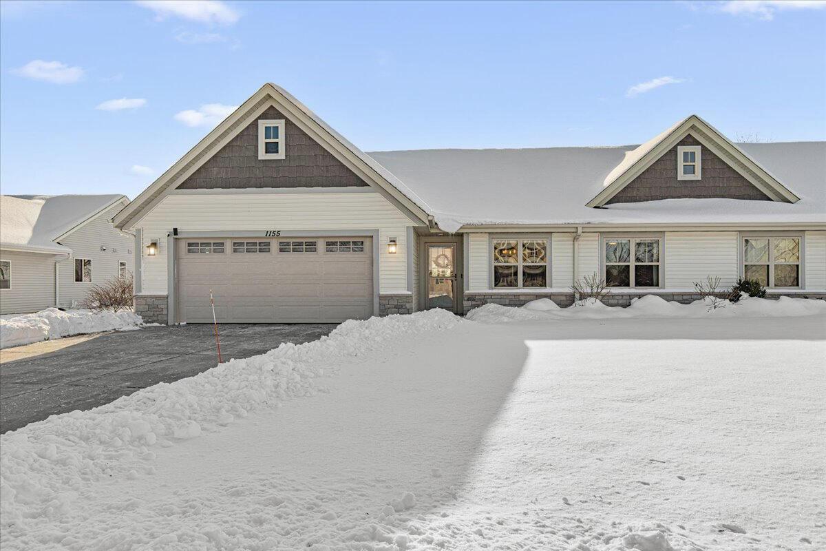 1155 Ellys Way, Slinger, WI 53086