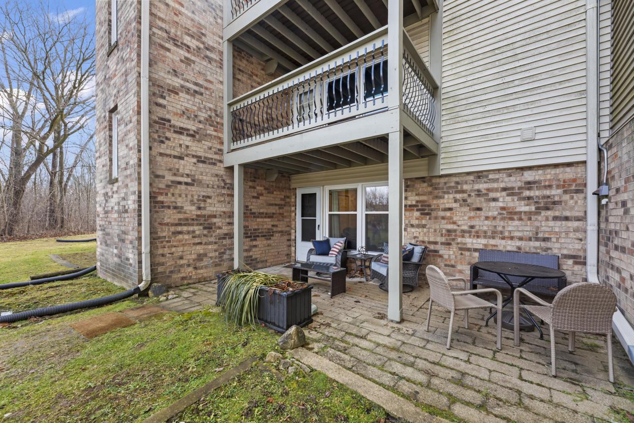 N114W16680 Crown Dr #9, Germantown, WI 53022