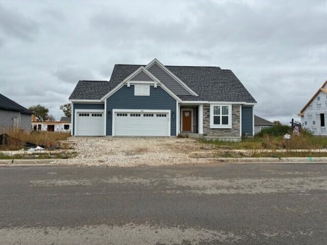 1746 Whalen Dr, Oconomowoc, WI 53066