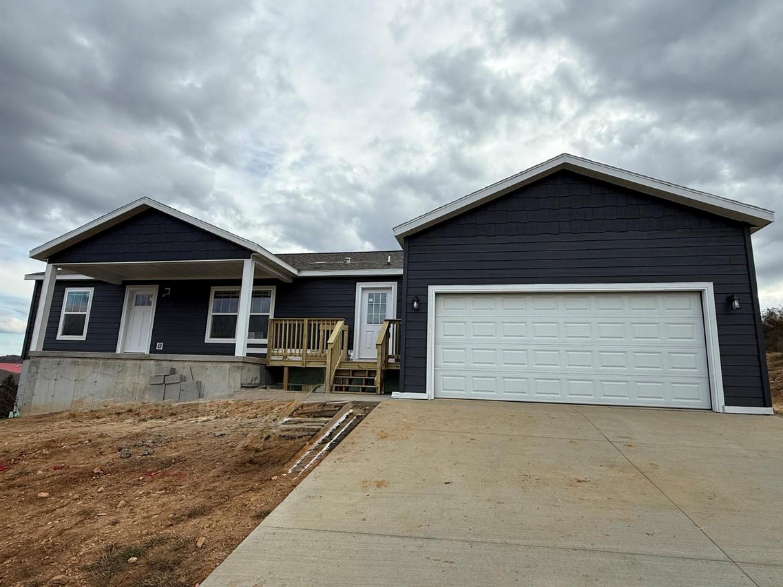 1117 Darcy Dr, Hillsboro, WI 54634