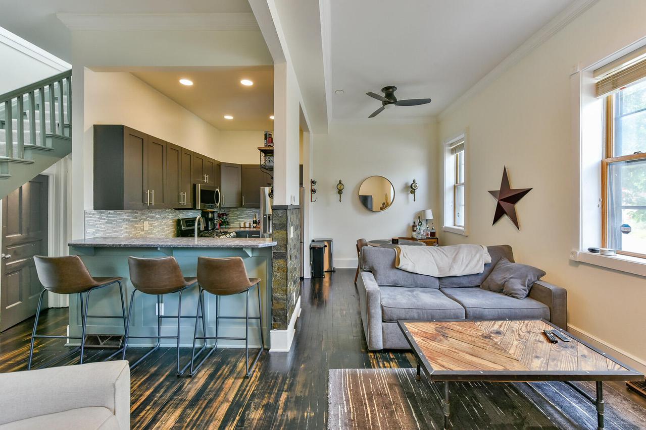 2150 N Palmer St #2, Milwaukee, WI 53212