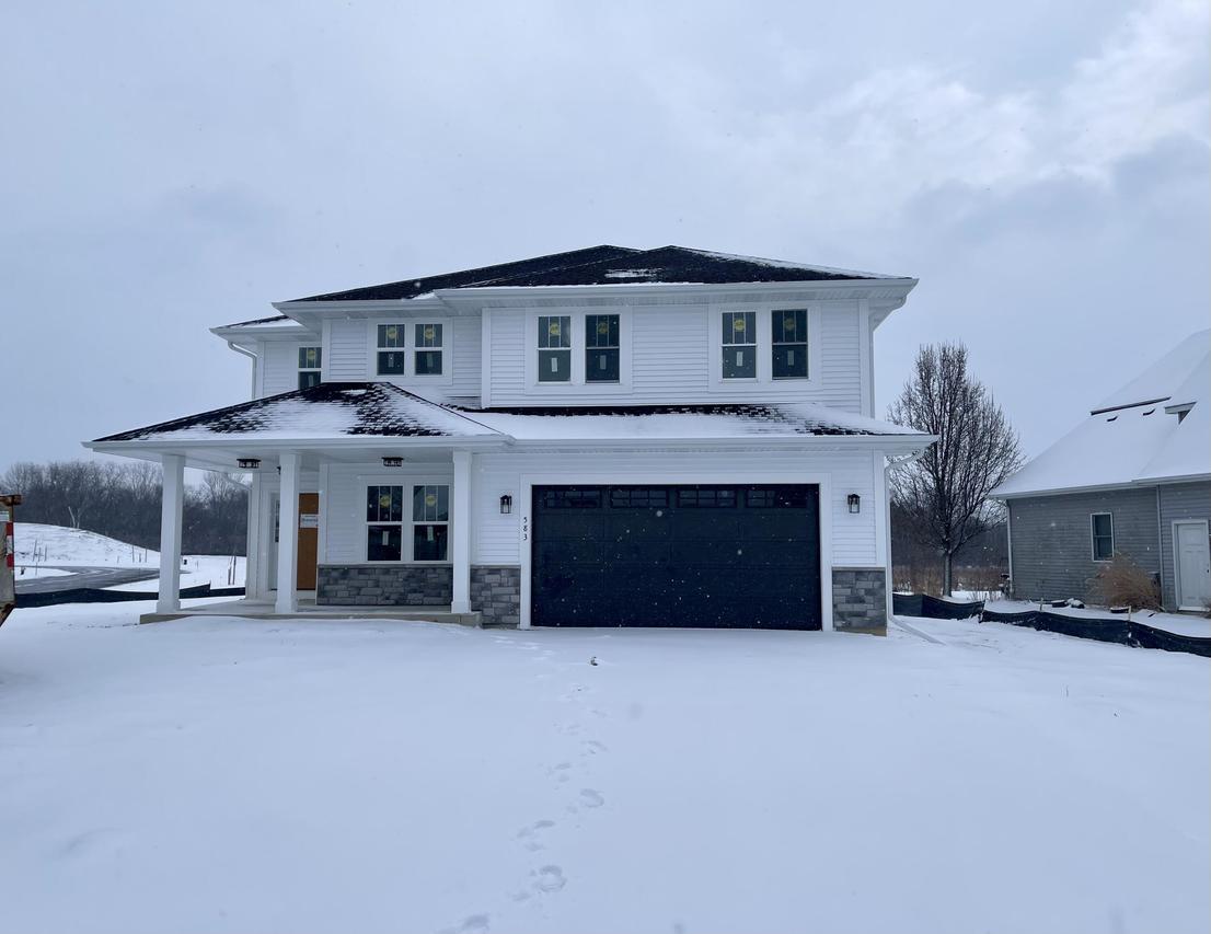 583 Hunter Dr, Mount Pleasant, WI 53406