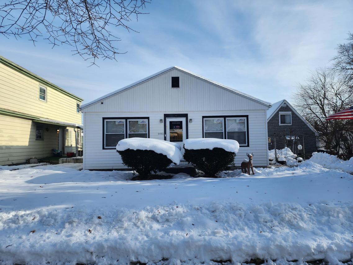 4440 N 64th St, Milwaukee, WI 53218