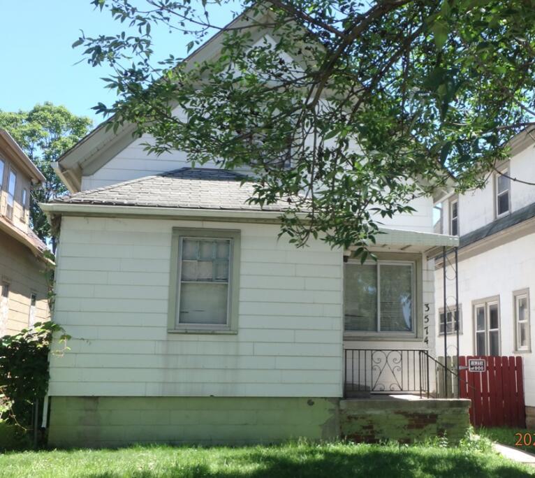 3574 N 10th St, Milwaukee, WI 53206