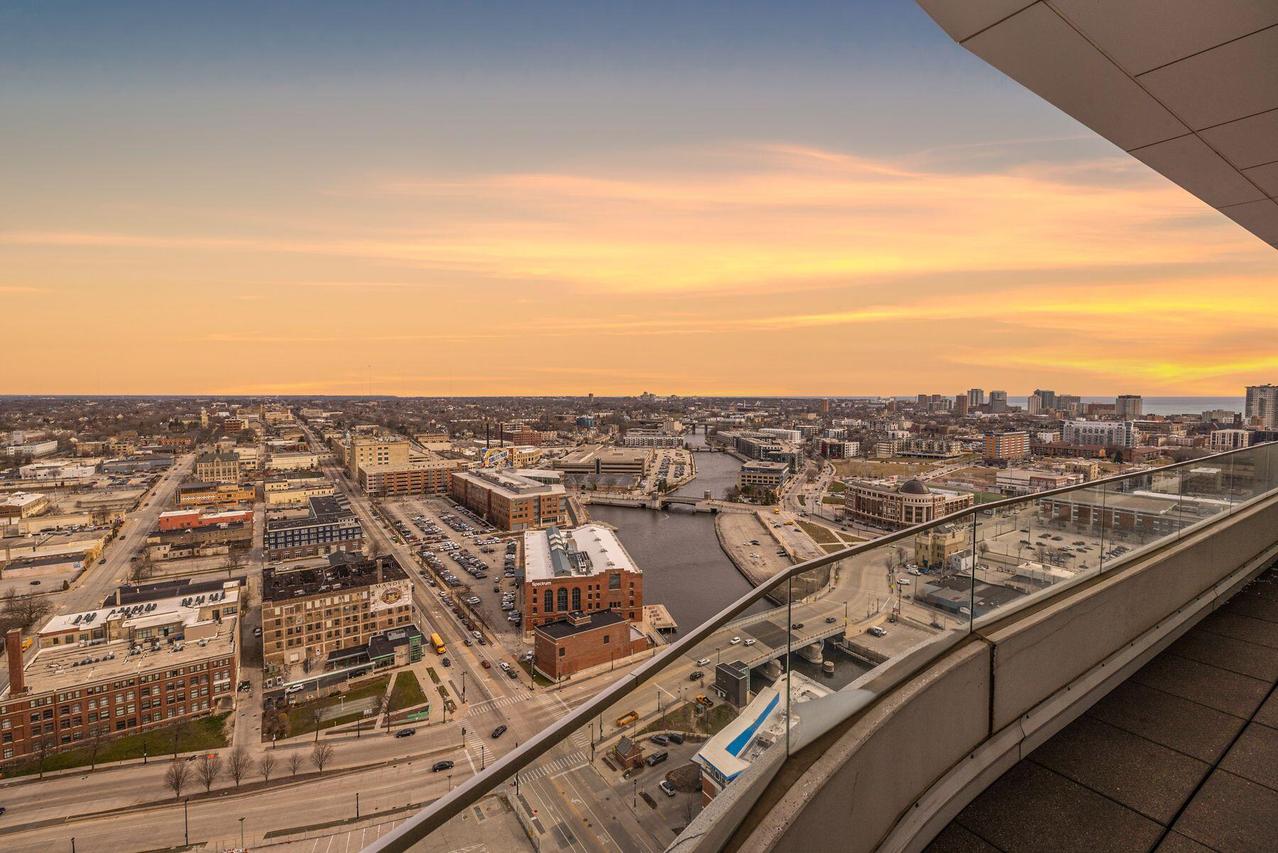 1141 N Martin L King Jr Dr #3002, Milwaukee, WI 53203