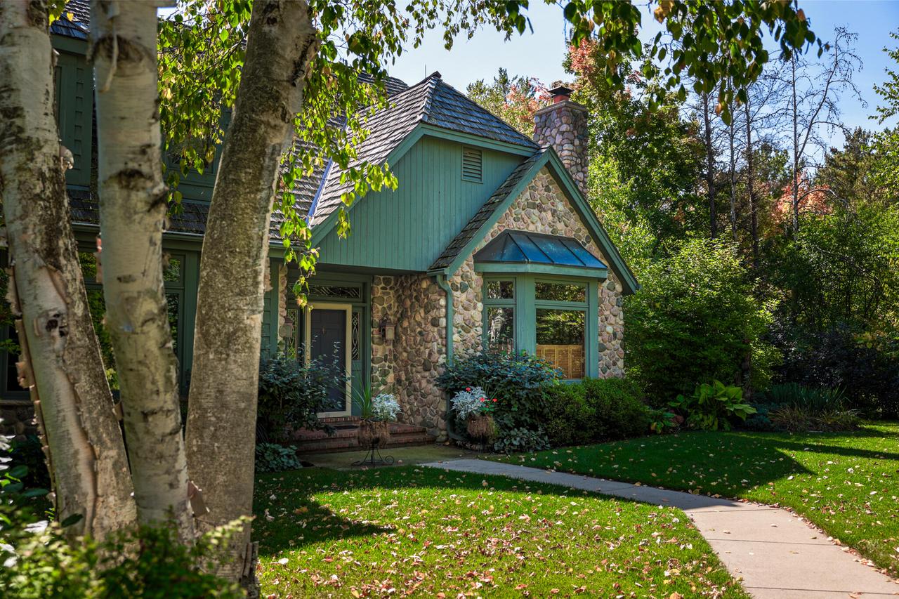 303 Washington Dr, Trenton, WI 53095