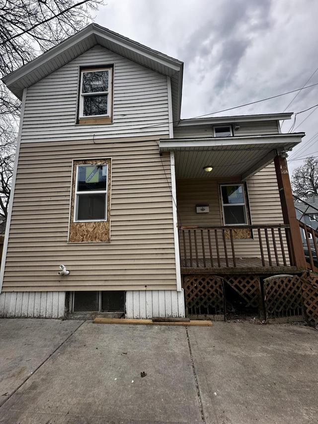 1009 Hilker Pl, Racine, WI 53403