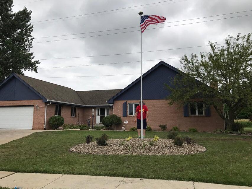 6436 81st St, Kenosha, WI 53142