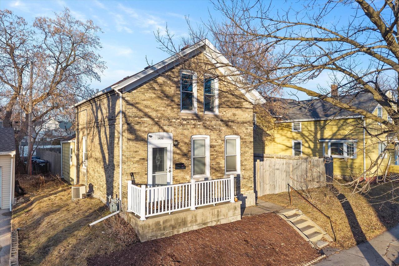 1430 Virginia Ave, Sheboygan, WI 53081