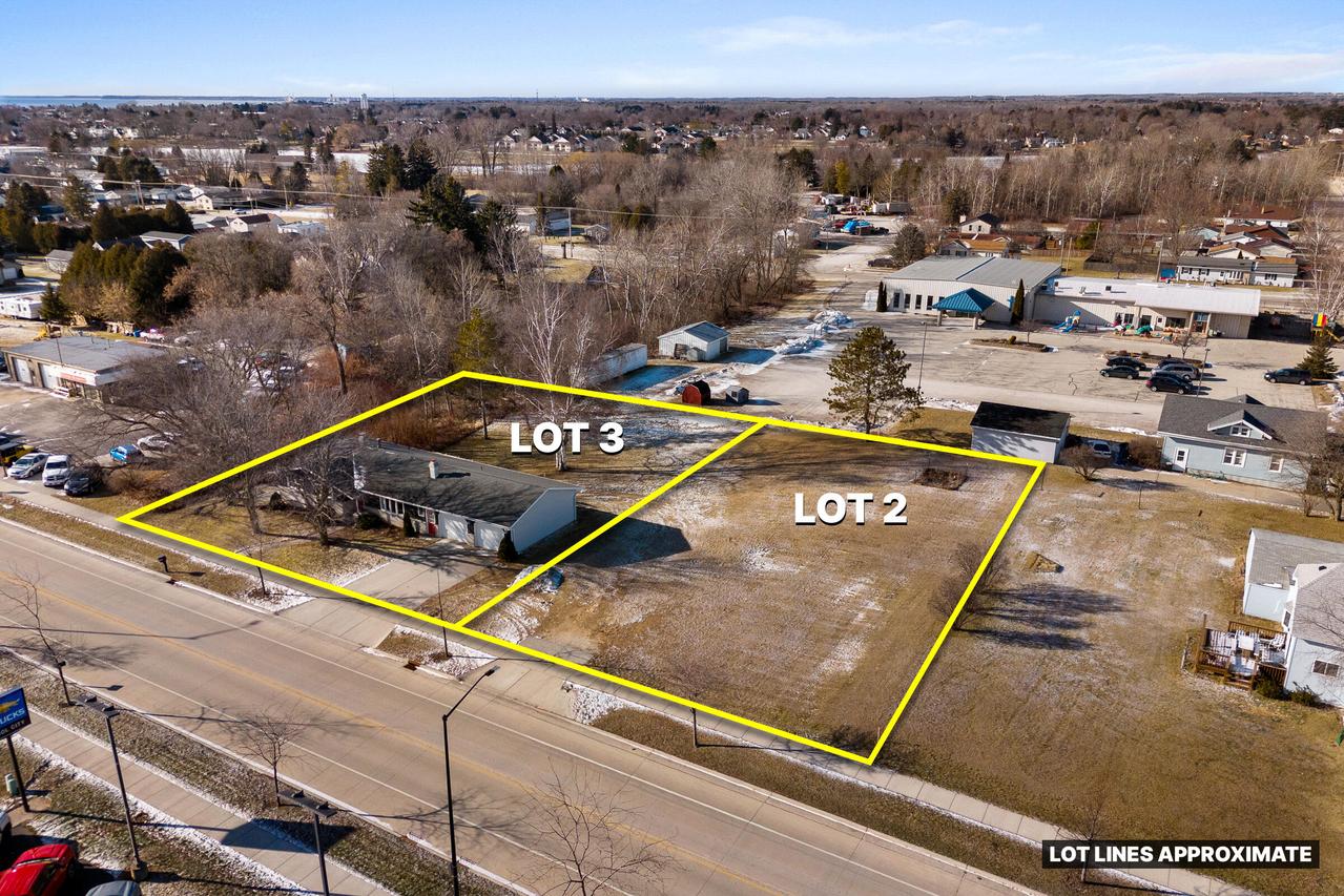 LT2 Lincoln Ave, Two Rivers, WI 54241