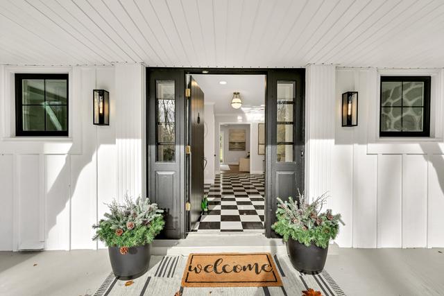 New Homes For Sale This Week That Attend Donges Bay Elementary School: January 16th to January 22nd