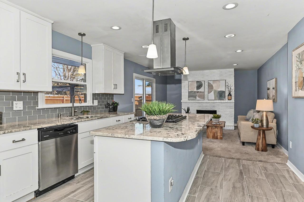 8822 W Dogwood St, Milwaukee, WI 53224