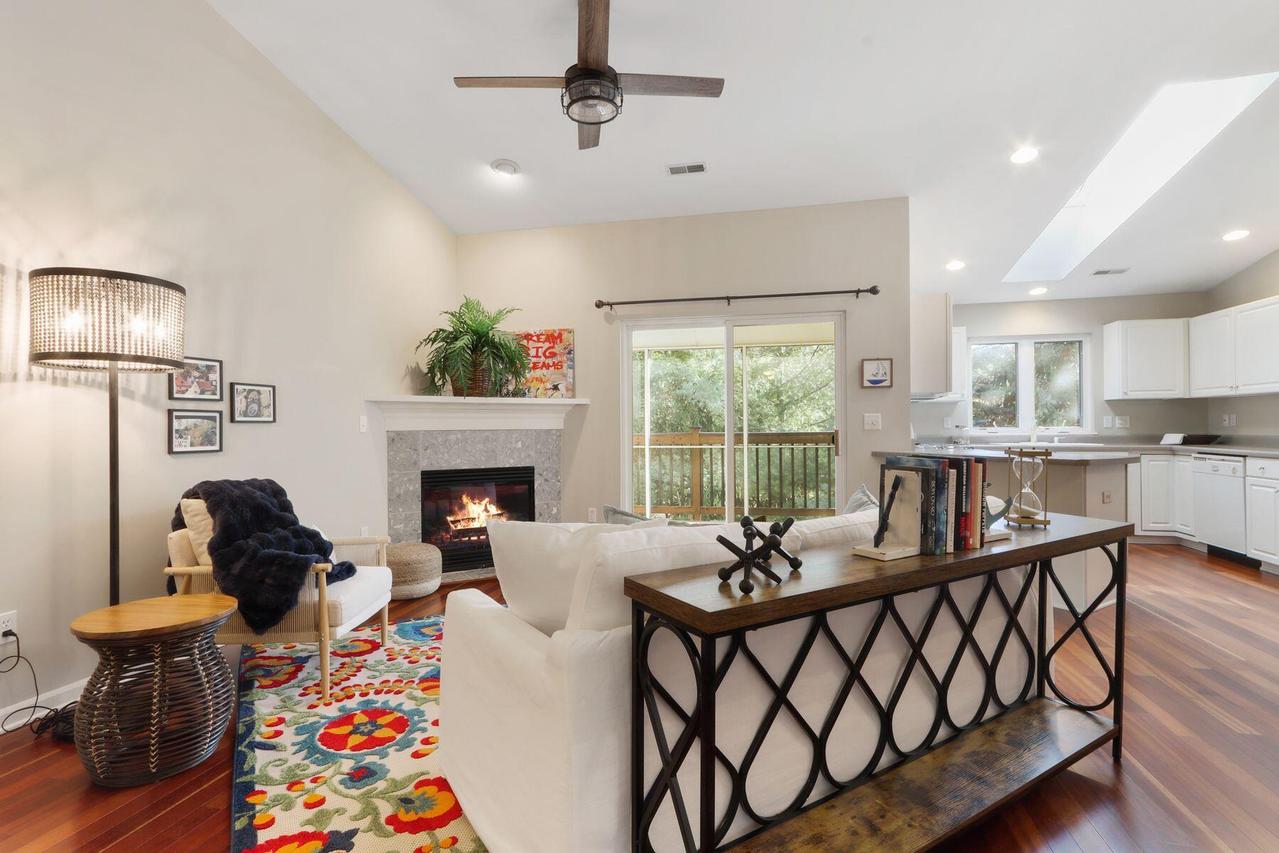 91 Potawatomi Rd #G4, Williams Bay, WI 53191