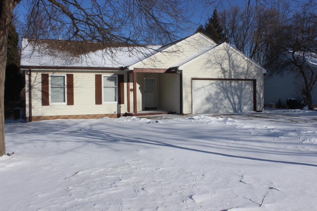 9334 W Clovernook St, Milwaukee, WI 53224